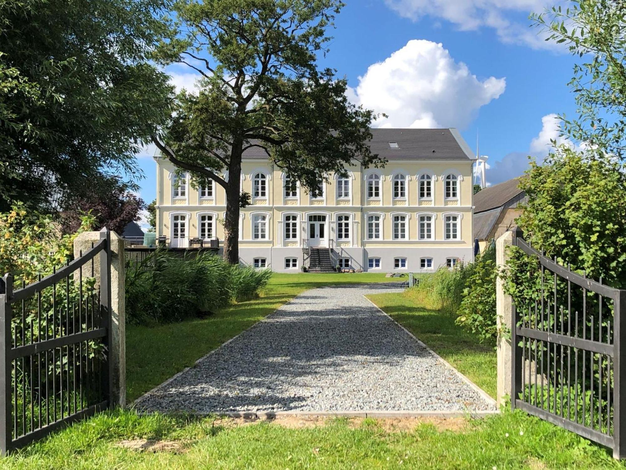 Ferienwohnungen Herrenhaus Gut Oestergaard Steinberg  Zewnętrze zdjęcie